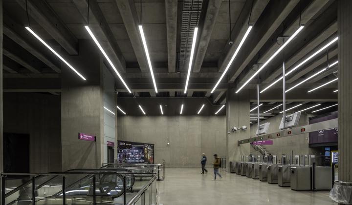 Lamp-Metro Chile-1