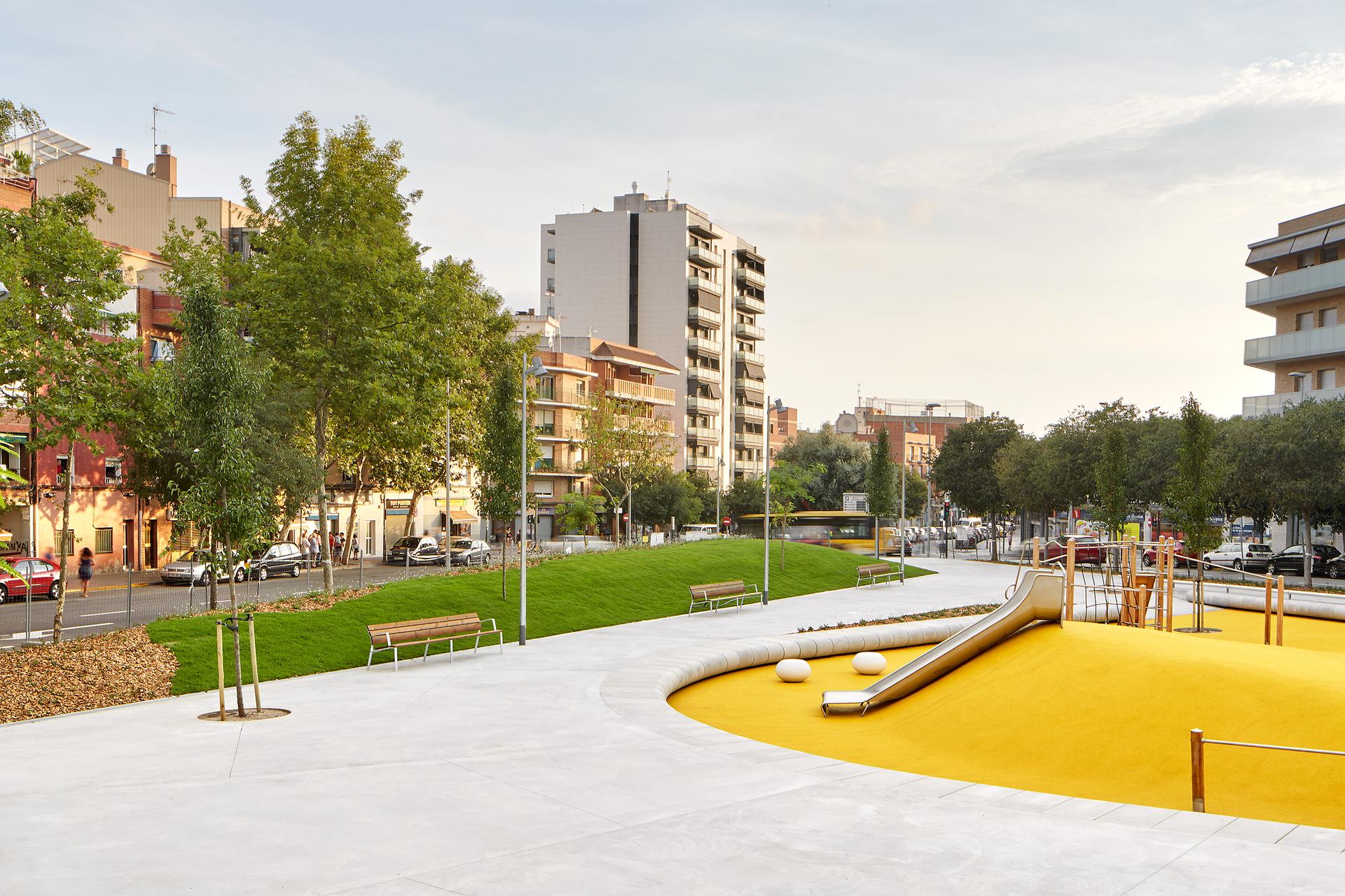 Reurbanización zonas verdes de Badalona